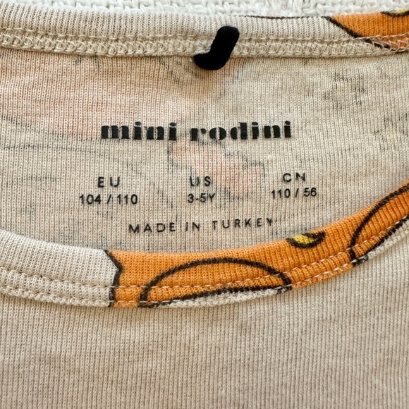 Mini Rodini | size 3-5 years (104-110) EUC soft cat 🐱 print t-shirt. - Picture 3 of 3